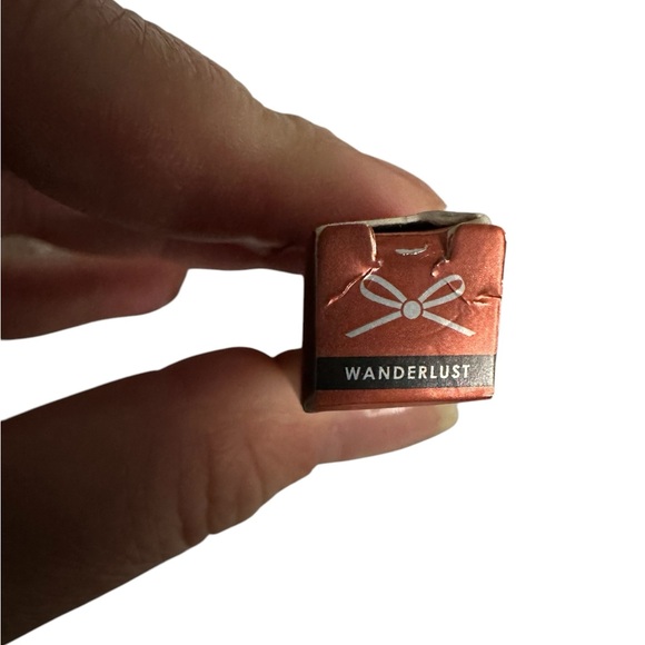 Lippie Bundle Stila, Ciatè, Ofra, Revlon & NUDE All New - Picture 5 of 12